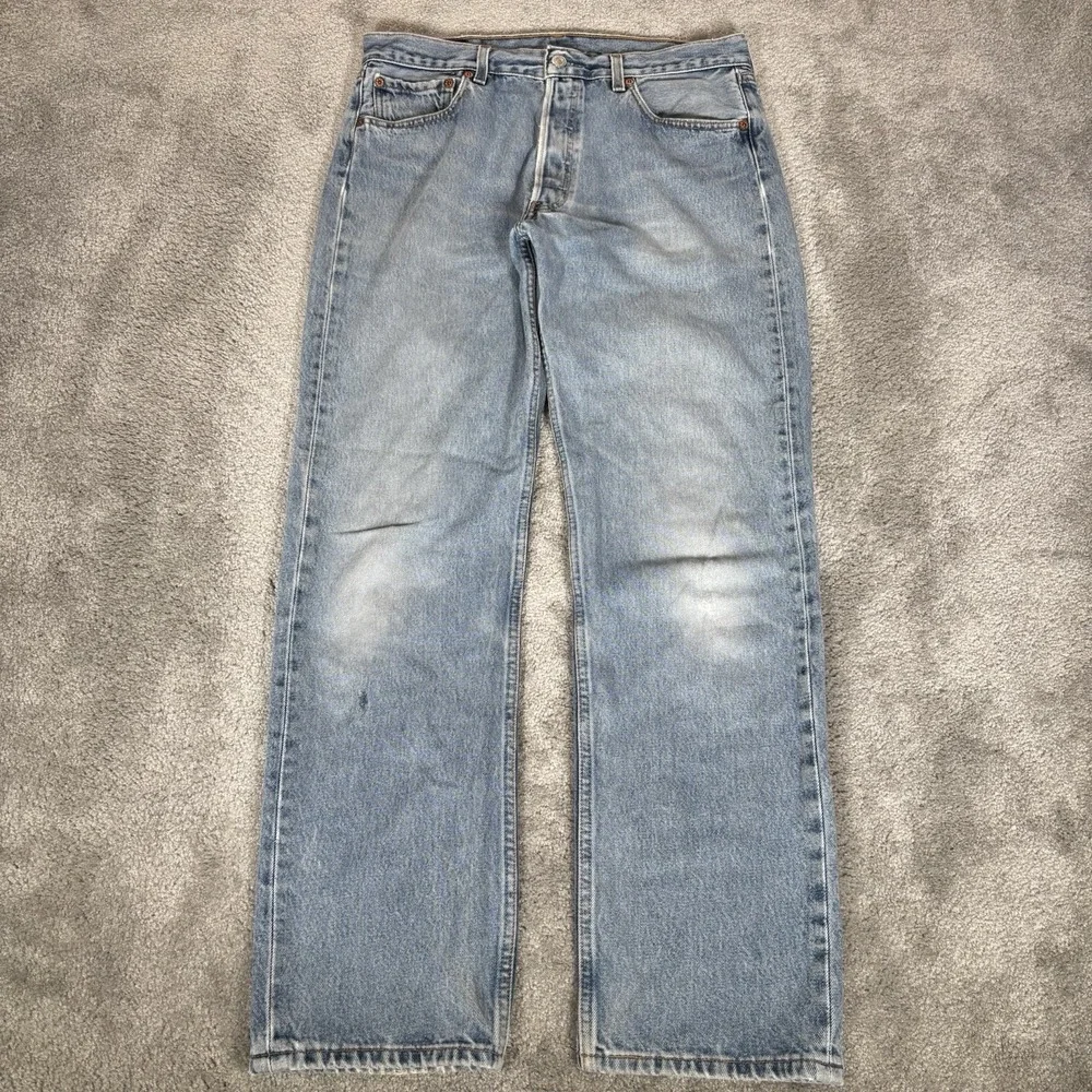 Vintage Levis 501 Jeans Men 34x32 Original Fit Light Wash Blue Denim Cotton 1999
